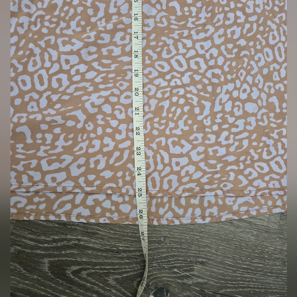 Motel Leopard Print Beige Purple Midi Skirt Size small - Picture 9 of 9